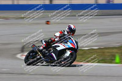 media/Apr-23-2022-Fastrack Riders (Sat) [[cb2d6ae73d]]/LEVEL 4/1PM TURN 6 OUTSIDE/